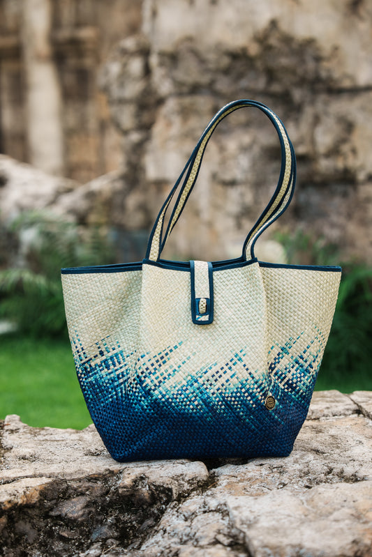 Statement M Tote Blue Shooting Star