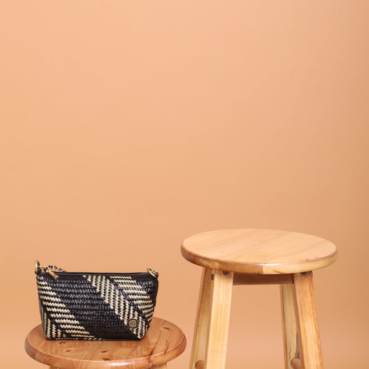 Jenjang Black SLINGER